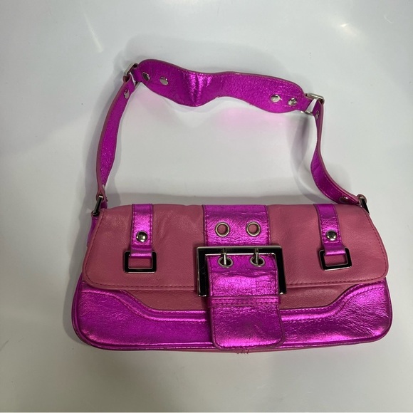 Wilsons Leather Maxima Y2K metallic pink shoulder bag - Picture 1 of 9